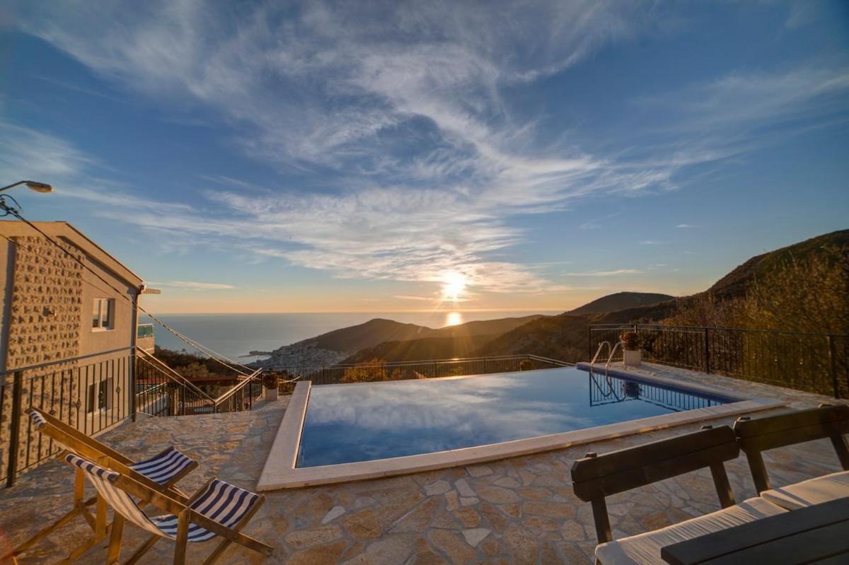 Villa Jelena With Private Pool - Lapcici Budva Bagian luar foto