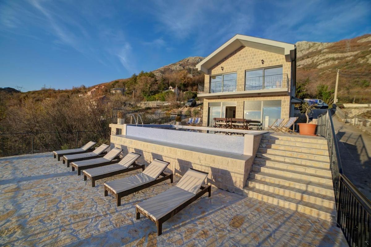 Villa Jelena With Private Pool - Lapcici Budva Bagian luar foto