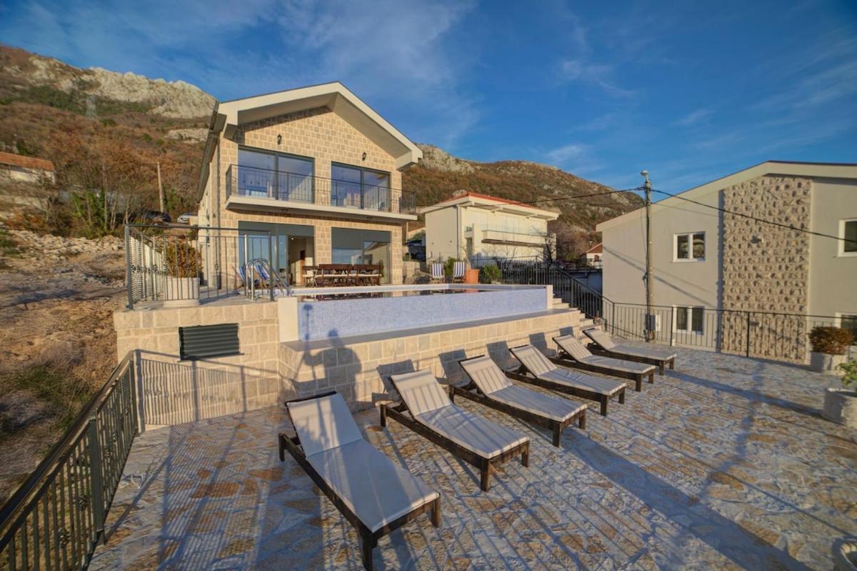 Villa Jelena With Private Pool - Lapcici Budva Bagian luar foto
