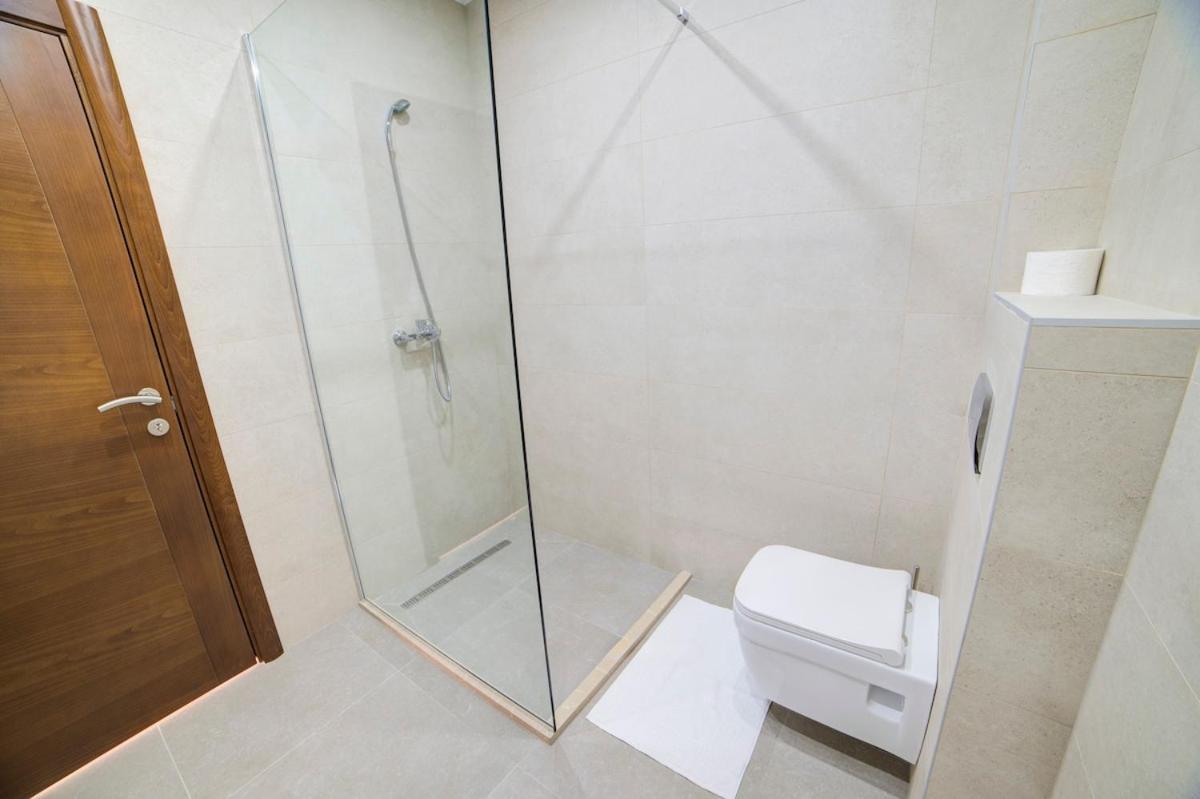 Villa Jelena With Private Pool - Lapcici Budva Bagian luar foto