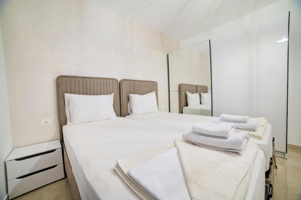 Villa Jelena With Private Pool - Lapcici Budva Bagian luar foto